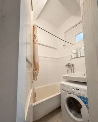 Продам многокомнатную квартиру, Можайский пер, 5, Москва г
