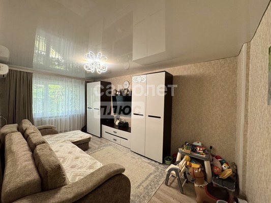 Продам двухкомнатную (2-комн.) квартиру, Ленина ул, 11, Рисовый п