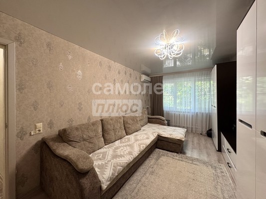 Продам двухкомнатную (2-комн.) квартиру, Ленина ул, 11, Рисовый п