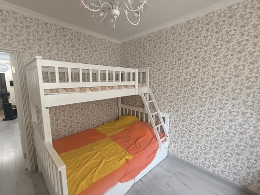 Продам двухкомнатную (2-комн.) квартиру, Пионерская ул, 15к1, Королев г