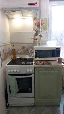 Сдам комнату в 2-комн. квартире, Чечулина ул, 26, Москва г