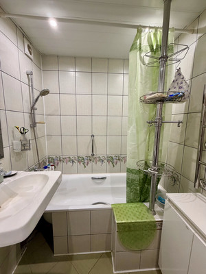 Продам трехкомнатную (3-комн.) квартиру, Подольская ул, 3б, Северово д