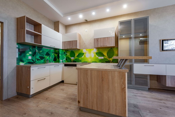 Продам трехкомнатную (3-комн.) квартиру, Шоссе в Лаврики ул, 89, Мурино п