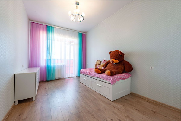 Продам трехкомнатную (3-комн.) квартиру, Шоссе в Лаврики ул, 89, Мурино п