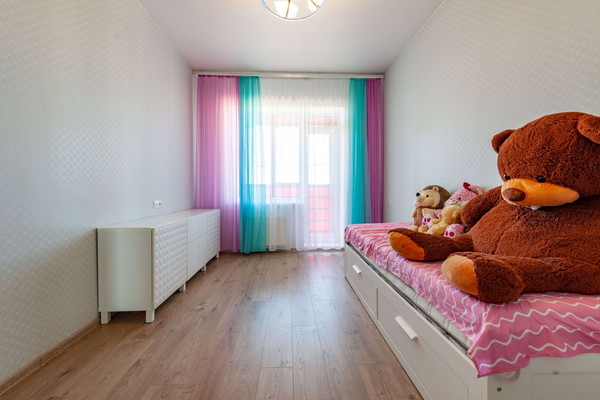 Продам трехкомнатную (3-комн.) квартиру, Шоссе в Лаврики ул, 89, Мурино п