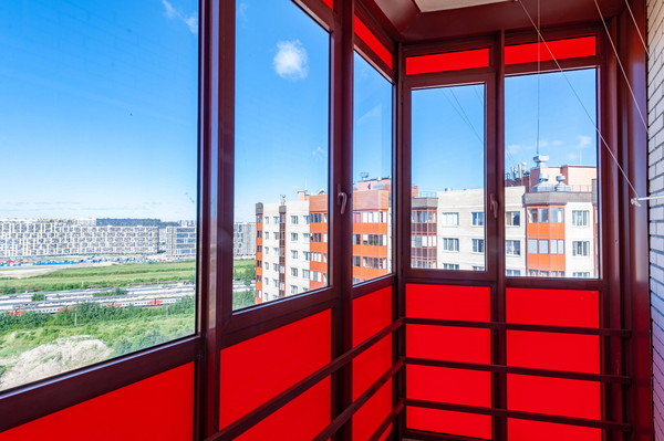 Продам трехкомнатную (3-комн.) квартиру, Шоссе в Лаврики ул, 89, Мурино п