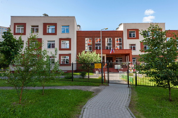 Продам трехкомнатную (3-комн.) квартиру, Шоссе в Лаврики ул, 89, Мурино п