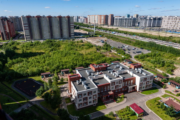 Продам трехкомнатную (3-комн.) квартиру, Шоссе в Лаврики ул, 89, Мурино п