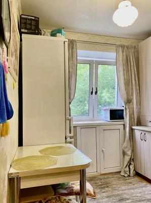 Продам двухкомнатную (2-комн.) квартиру, Пионерская ул, 20/7, Бородино д