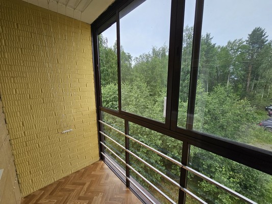 Продам трехкомнатную (3-комн.) квартиру, Калевала ул, 54, Костомукша г