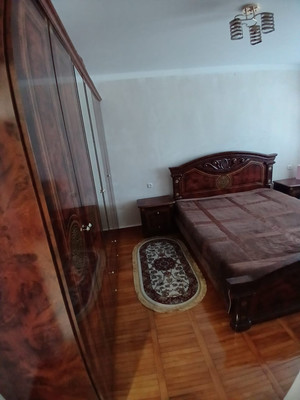 Продам трехкомнатную (3-комн.) квартиру, Ленина пр-кт, 61, Баксан г