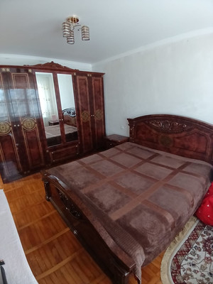 Продам трехкомнатную (3-комн.) квартиру, Ленина пр-кт, 61, Баксан г
