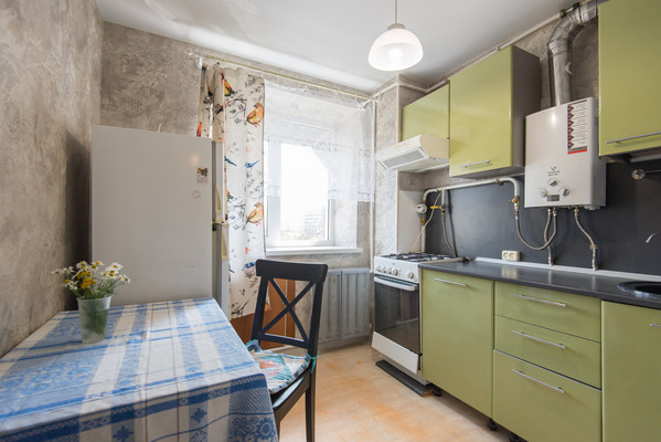 Продам однокомнатную (1-комн.) квартиру, Закруткина ул, 52/10, Ростов-на-Дону г