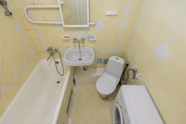 Продам однокомнатную (1-комн.) квартиру, Закруткина ул, 52/10, Ростов-на-Дону г