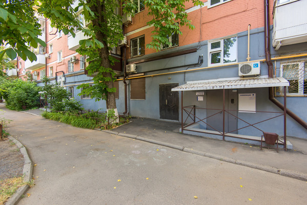 Продам однокомнатную (1-комн.) квартиру, Закруткина ул, 52/10, Ростов-на-Дону г