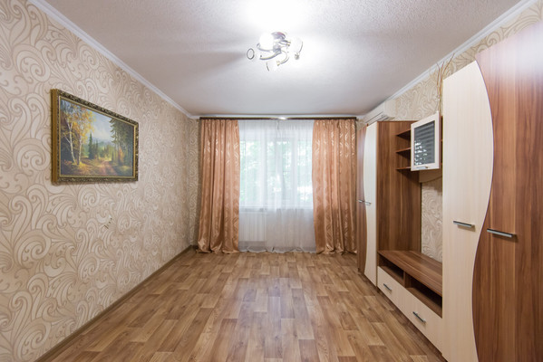 Продам трехкомнатную (3-комн.) квартиру, Еременко ул, 66/7, Ростов-на-Дону г