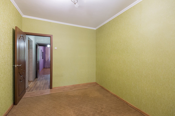 Продам трехкомнатную (3-комн.) квартиру, Еременко ул, 66/7, Ростов-на-Дону г