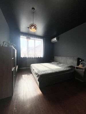 Продам однокомнатную (1-комн.) квартиру, им. Ивана Рослого ул, 8, Краснодар г