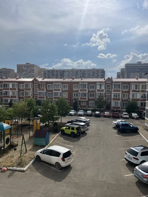 Продам однокомнатную (1-комн.) квартиру, им. Ивана Рослого ул, 8, Краснодар г