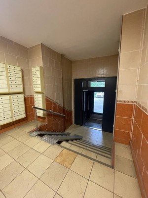 Продам двухкомнатную (2-комн.) квартиру, Алтуфьевское ш, 30, Москва г