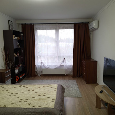 Продам двухкомнатную (2-комн.) квартиру, Александры Монаховой ул, 92к1, Коммунарка п