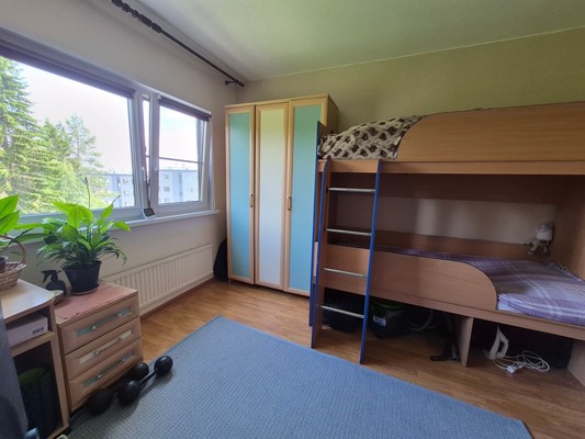 Продам двухкомнатную (2-комн.) квартиру, Горняков пр-кт, 15, Костомукша г