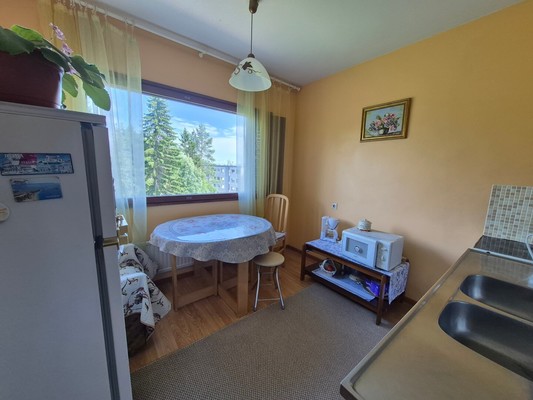 Продам двухкомнатную (2-комн.) квартиру, Горняков пр-кт, 15, Костомукша г