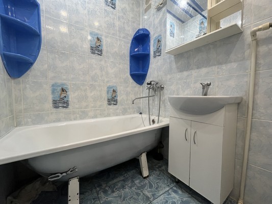 Продам двухкомнатную (2-комн.) квартиру, Мехзавода п, 30, Рязань г