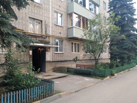 Продам двухкомнатную (2-комн.) квартиру, Мехзавода п, 30, Рязань г