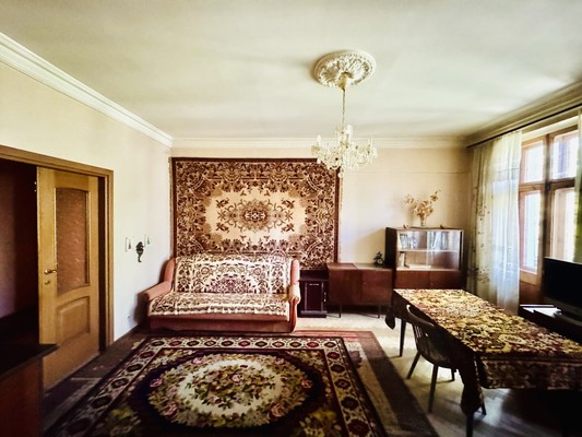 Продам трехкомнатную (3-комн.) квартиру, Озерковская наб, 48-50, Москва г