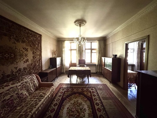 Продам трехкомнатную (3-комн.) квартиру, Озерковская наб, 48-50, Москва г
