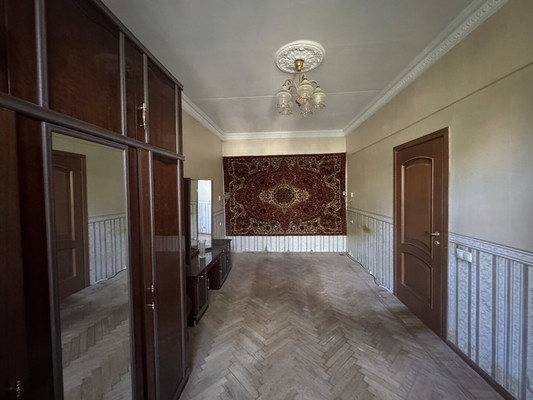 Продам трехкомнатную (3-комн.) квартиру, Озерковская наб, 48-50, Москва г