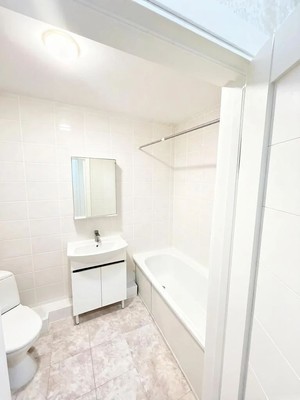 Продам двухкомнатную (2-комн.) квартиру, Квартал 6 ул, 29, Куюки д
