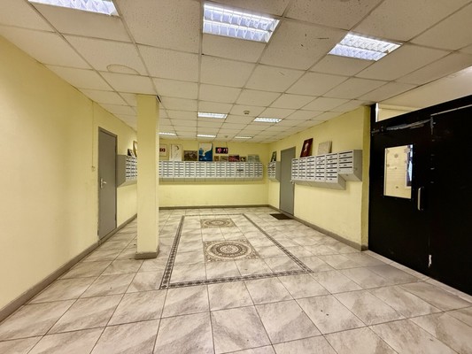 Продам однокомнатную (1-комн.) квартиру, Наримановская ул, 8, Москва г