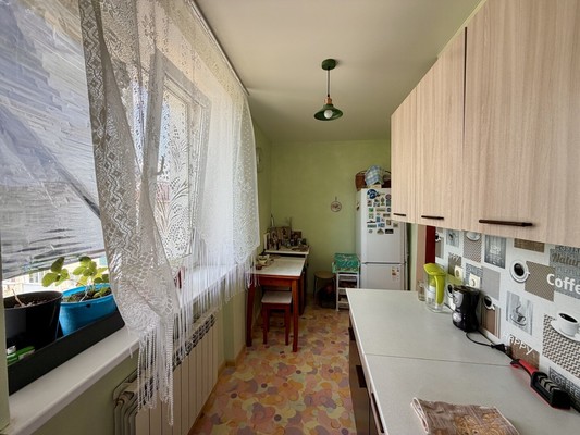 Продам однокомнатную (1-комн.) квартиру, Чапаева ул, 57, Чистенькое с