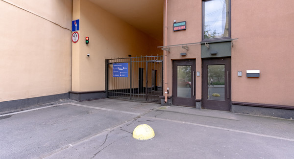Продам однокомнатную (1-комн.) квартиру, Курляндская ул, 10, Санкт-Петербург г