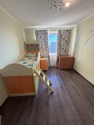 Сдам двухкомнатную (2-комн.) квартиру, Октябрьская ул, 69, Колпино г