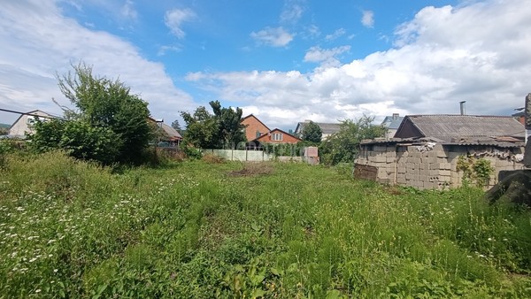 Продам участок 5,86 соток, ИЖС, Выборгская ул, 25, Апшеронск г, 0 км от города