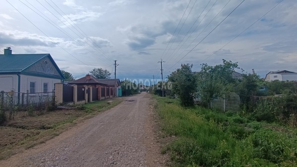 Продам участок 5,86 соток, ИЖС, Выборгская ул, 25, Апшеронск г, 0 км от города