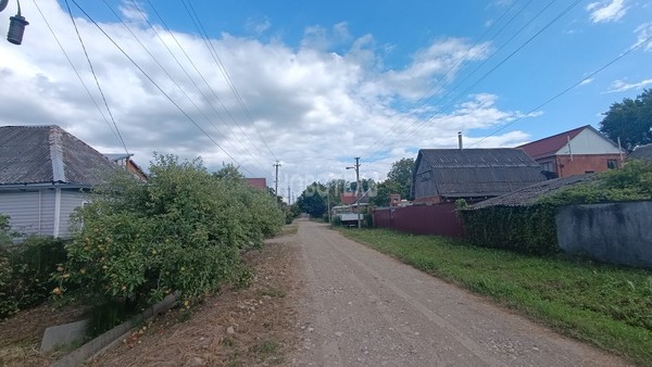 Продам участок 5,86 соток, ИЖС, Выборгская ул, 25, Апшеронск г, 0 км от города