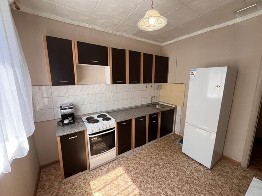 Продам однокомнатную (1-комн.) квартиру, Говорова ул, 38, Каринское с