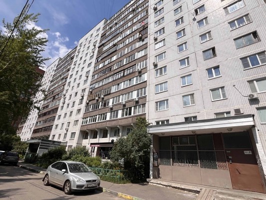 Продам однокомнатную (1-комн.) квартиру, Говорова ул, 38, Каринское с