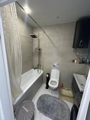 Продам двухкомнатную (2-комн.) квартиру, Нижне-Курьинская ул, 38, Пермь г