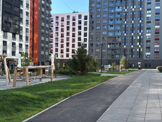 Продам двухкомнатную (2-комн.) квартиру, Серебристая ул, 7, Пермь г