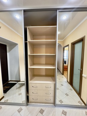 Продам однокомнатную (1-комн.) квартиру, Горбатова ул, 10, Брянск г