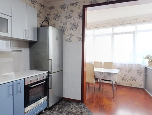 Продам двухкомнатную (2-комн.) квартиру, Горького (Центральный р-н) ул, 87/1, Сочи г