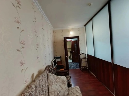 Продам двухкомнатную (2-комн.) квартиру, Горького (Центральный р-н) ул, 87/1, Сочи г