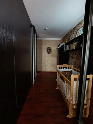 Продам двухкомнатную (2-комн.) квартиру, Горького (Центральный р-н) ул, 87/1, Сочи г