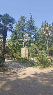 Продам двухкомнатную (2-комн.) квартиру, Гагарина (Центральный р-н) ул, 32, Сочи г