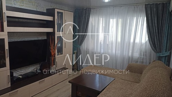 Продам двухкомнатную (2-комн.) квартиру, Гагарина (Центральный р-н) ул, 32, Сочи г